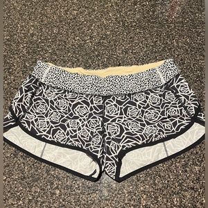 lululemon speed shorts 2.5in inseam